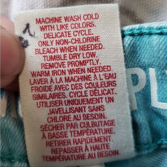 🔹️Mossimo Turquoise Denim Upcycled Skirt Size 3 - Picture 7 of 8